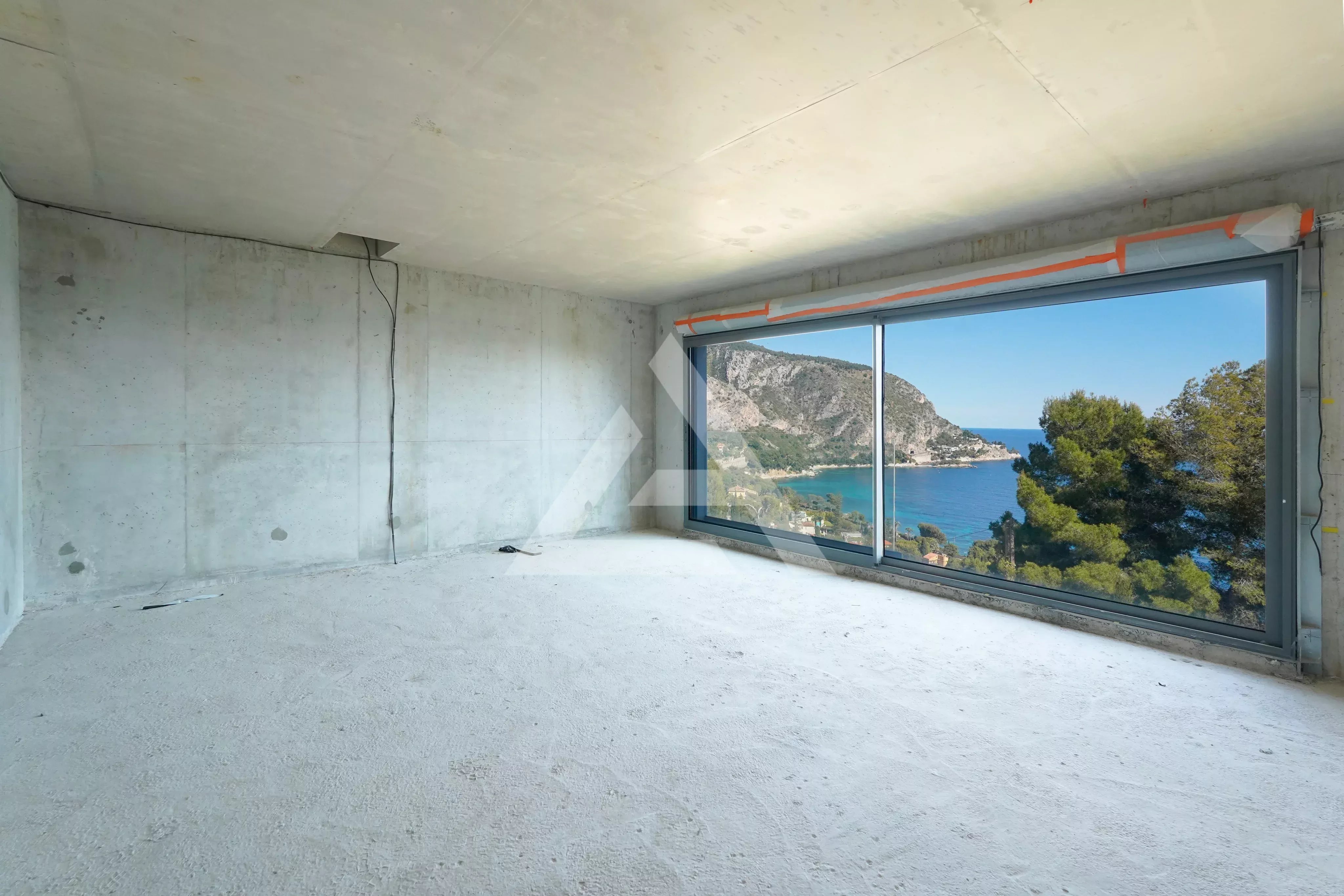 ÈZE BORD DE MER - VILLA CONTEMPORAINE - VUE MER PANORAMIQUE