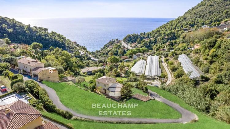 Terrain constructible avec vue mer – Saint-Laurent-d’Èze