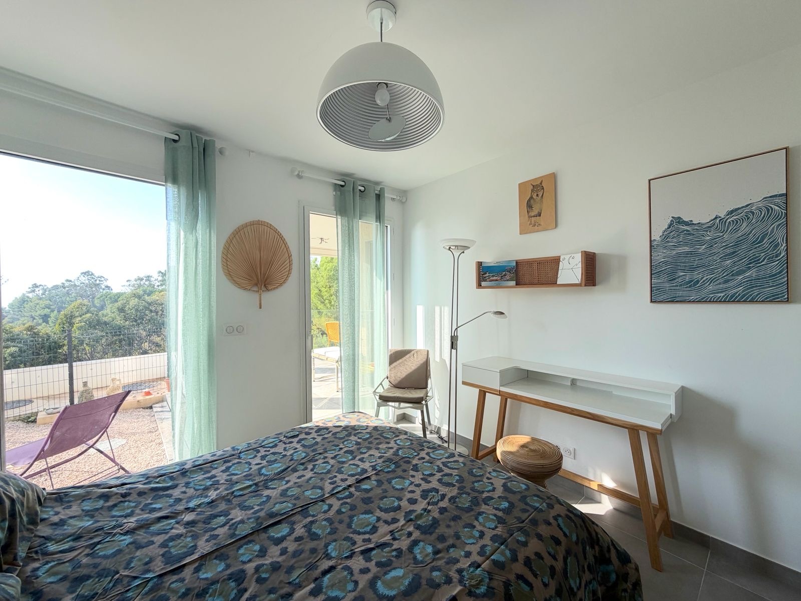 ÈZE – SO INFINY – 3 PIÈCES MEUBLÉ AVEC JARDIN, PISCINE ET DEUX PARKINGS