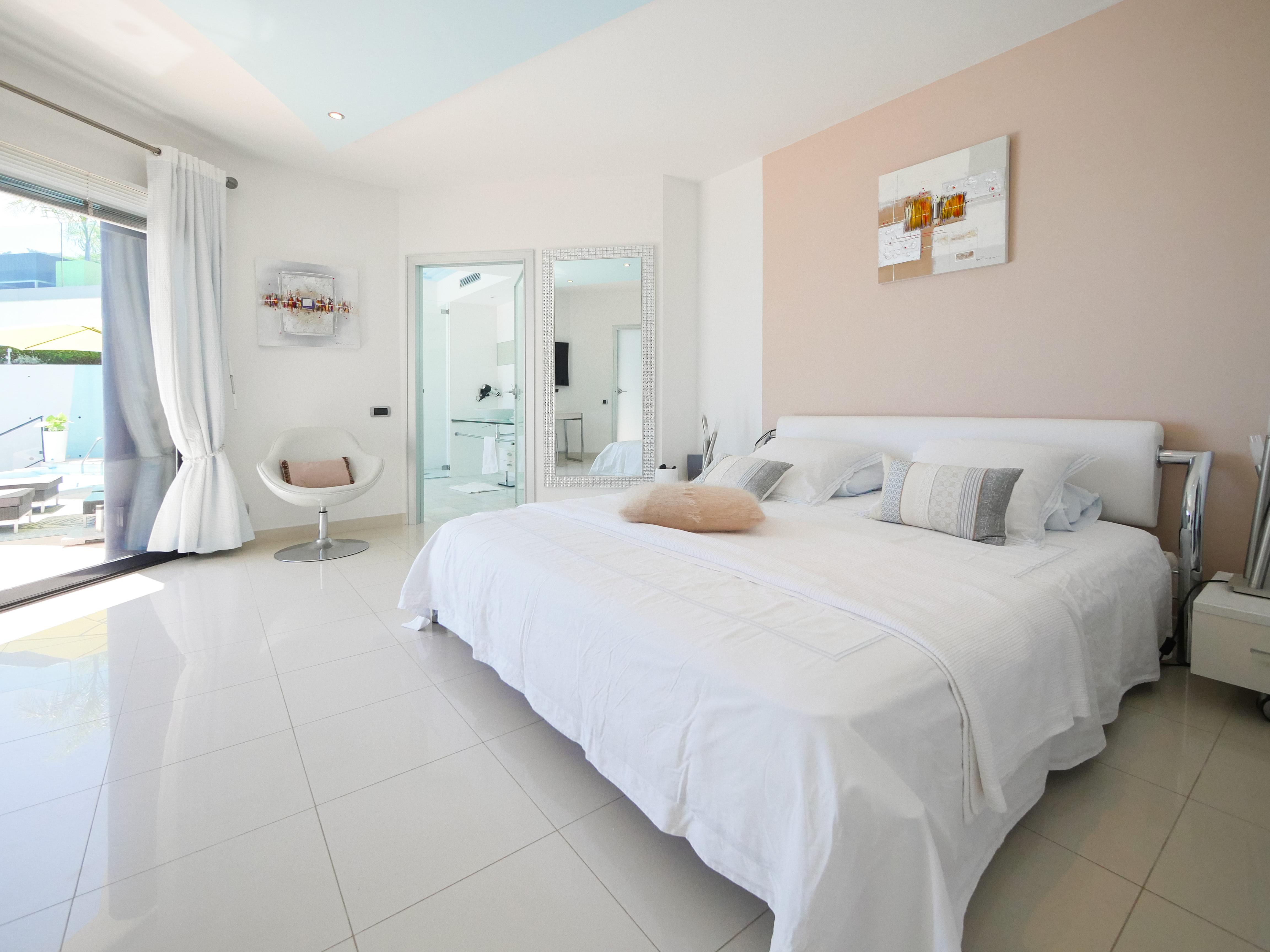ÈZE BORD DE MER - VILLA CONTEMPORAINE - VUE MER