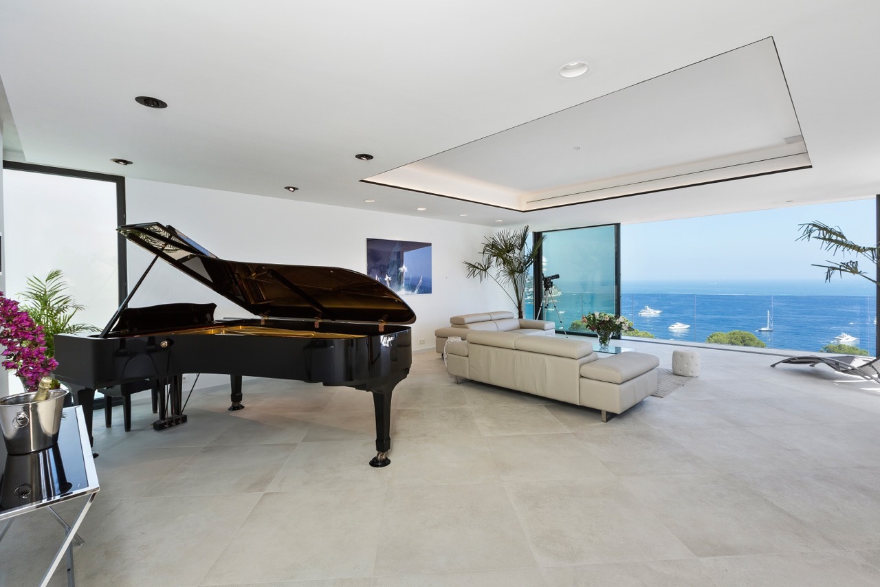 VILLA BLUE SEA