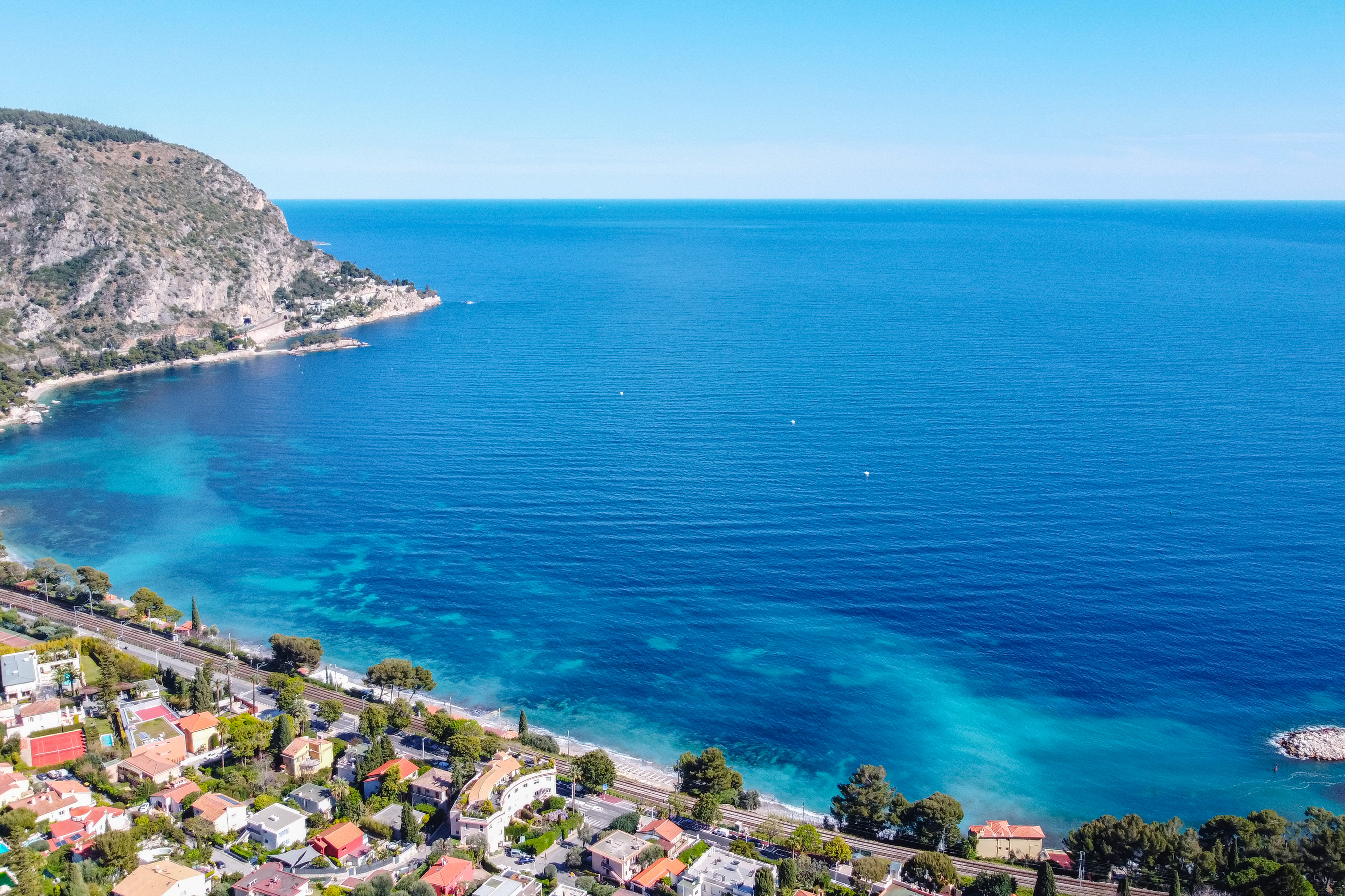 ÈZE - VILLA CONTEMPORAINE - VUE MER PANORAMIQUE